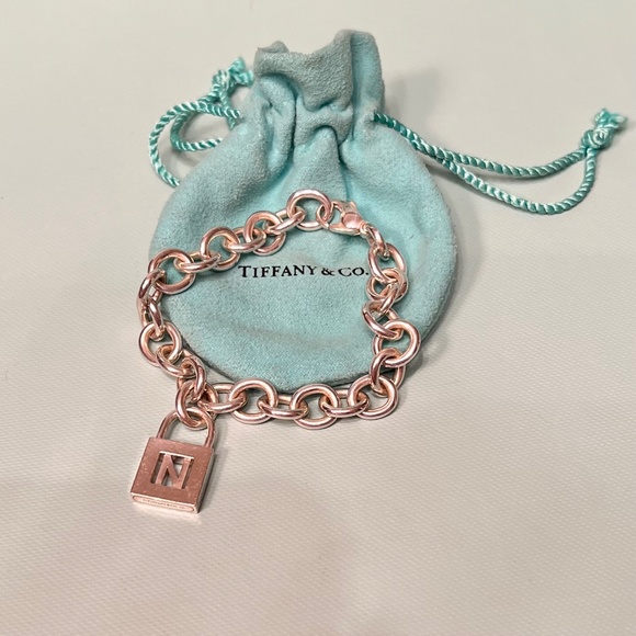 Tiffany & Co Sterling Silver Charm Bracelet with Letter N Padlock Charm - Picture 2 of 14
